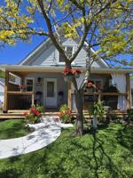 featured image of 476 Cromwell Avenue #1