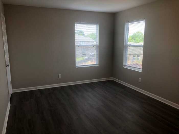 28015 Chasebrook Dr - Photo 6 of 11