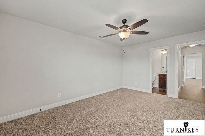 143 Crossbow Ct - Photo 5 of 25