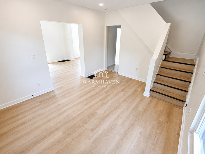 1206 Diagonal Rd - Photo 4 of 19
