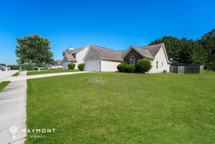 375 Stone Ridge Way - Photo 4 of 15