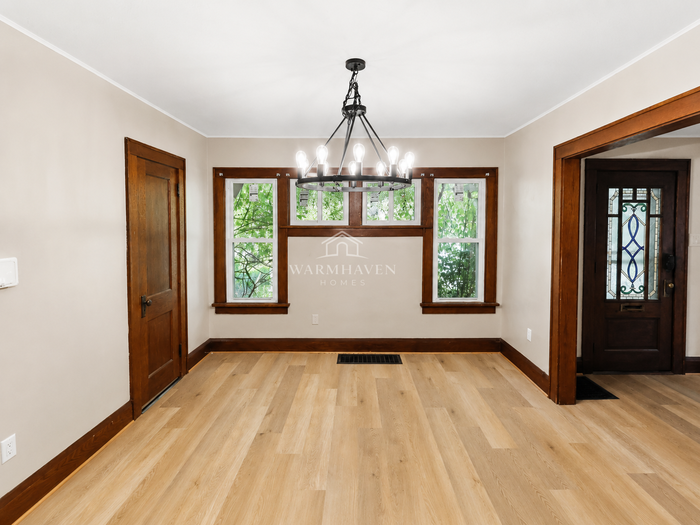 2078 18th St Sw - Photo 2 of 13