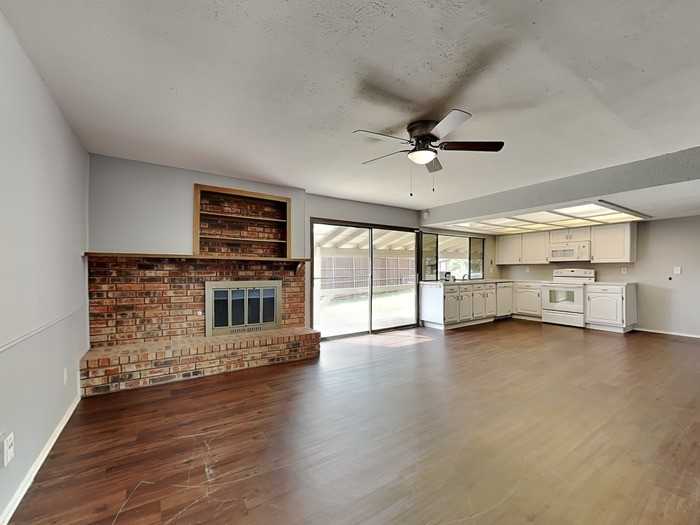 4208 O Hare Dr - Photo 6 of 18