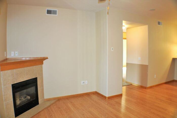 240 Sadler Ln #303 - Photo 3 of 17