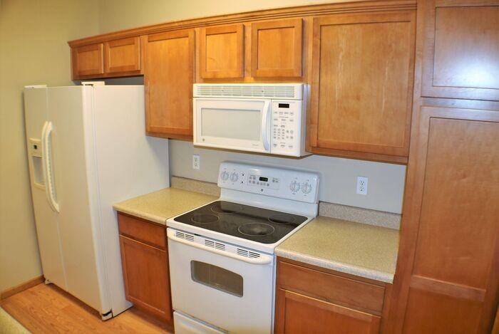 240 Sadler Ln #303 - Photo 5 of 17