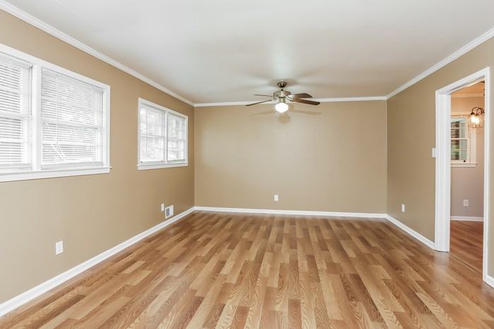 1320 N Cherokee Ave - Photo 5 of 16