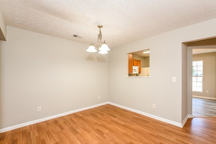 3321 Waldrop Trl - Photo 5 of 15