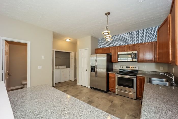 1701 Carrington Dr - Photo 7 of 13