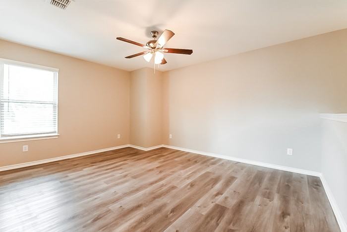 1510 Kensington Pl - Photo 7 of 22
