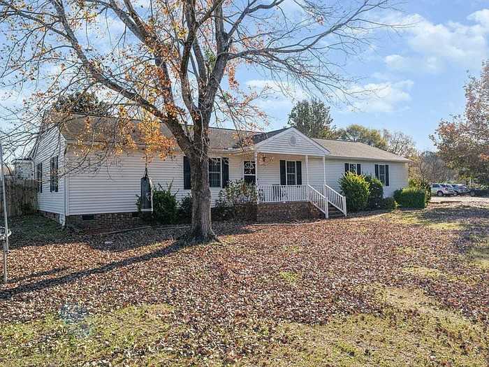 10910 North Carolina 222 - Photo 2 of 30