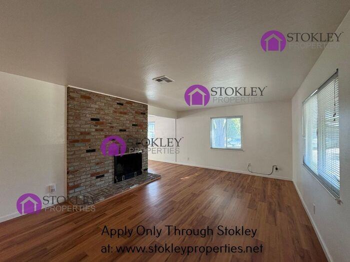 747 Harvard Dr - Photo 6 of 43