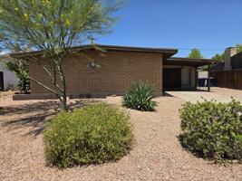 featured image of 1110 E Broadmor Dr