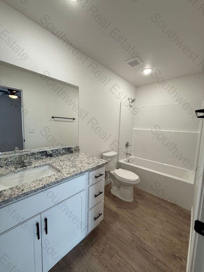 1321 Mission Dr #A - Photo 5 of 9