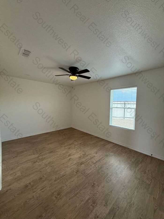1321 Mission Dr #A - Photo 6 of 9
