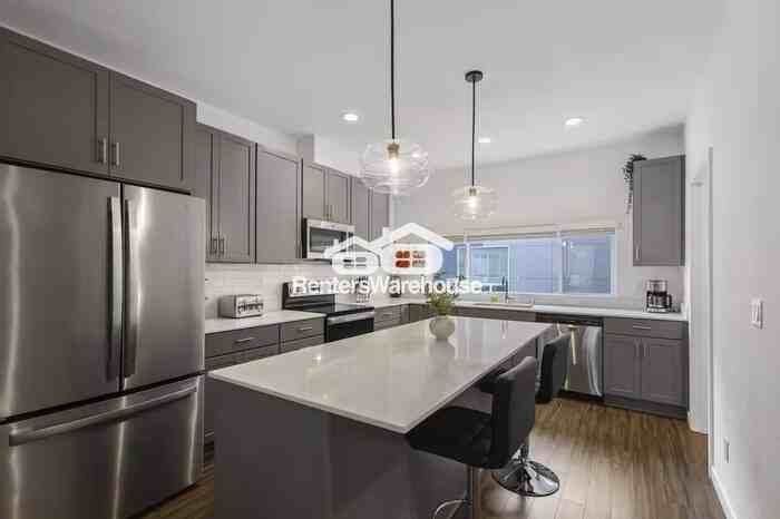 1930 Ne 7th Ct - Photo 7 of 16