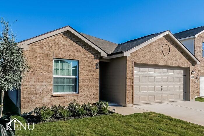 101 Fox Glen Trl - Photo 2 of 18
