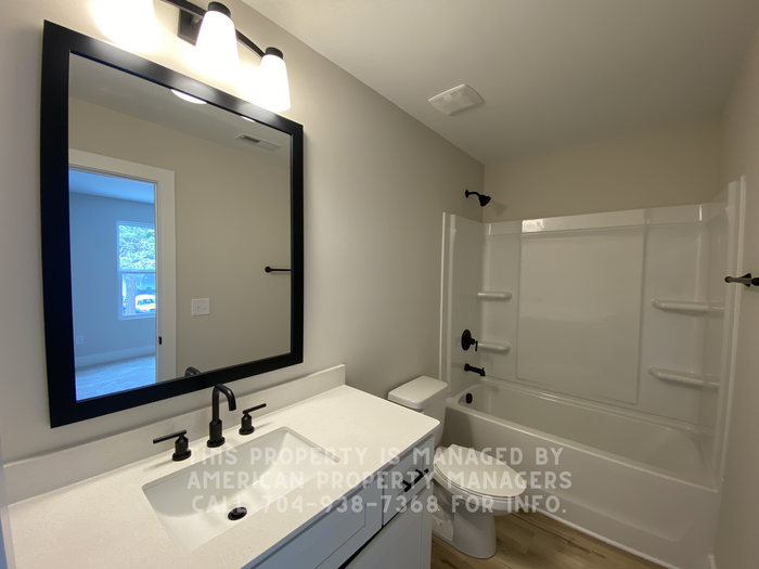 840 S 4th St #A - Photo 6 of 11