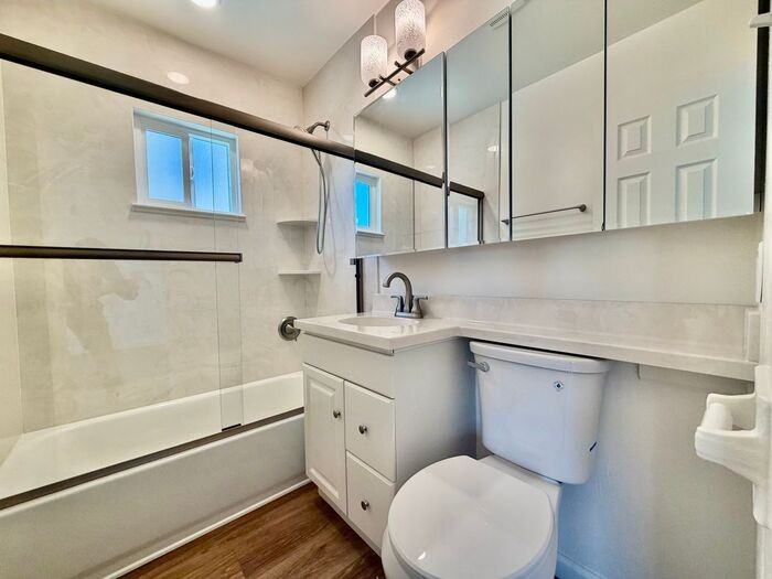 721 El Carmel Pl - Photo 4 of 9