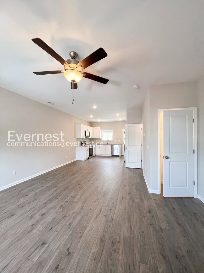 204 Tara Ct - Photo 7 of 36