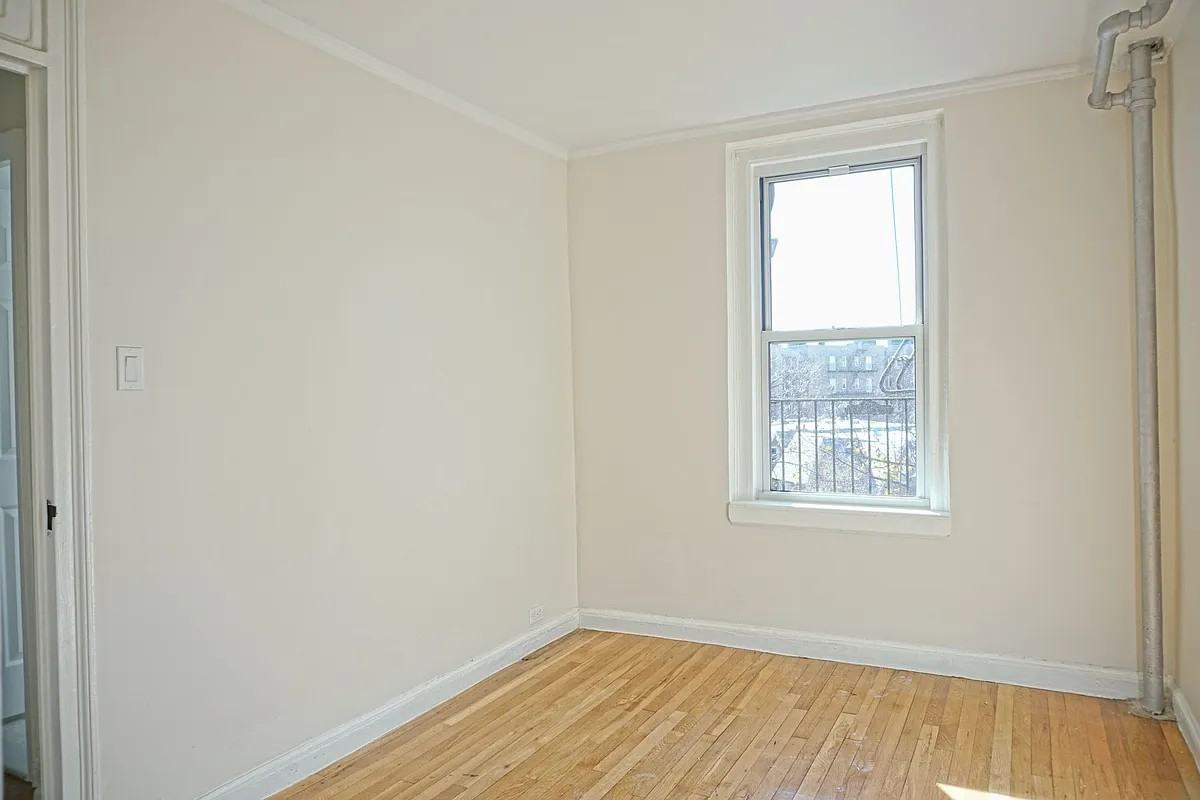 34-19 90th Street #C22 - Photo 2 of 6