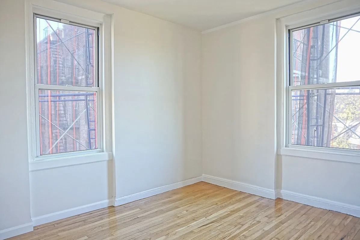 34-19 90th Street #C22 - Photo 3 of 6