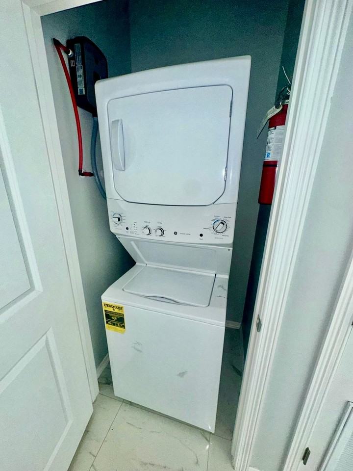 103 E Sgt Leonel Trevino Rd #2 - Photo 6 of 12