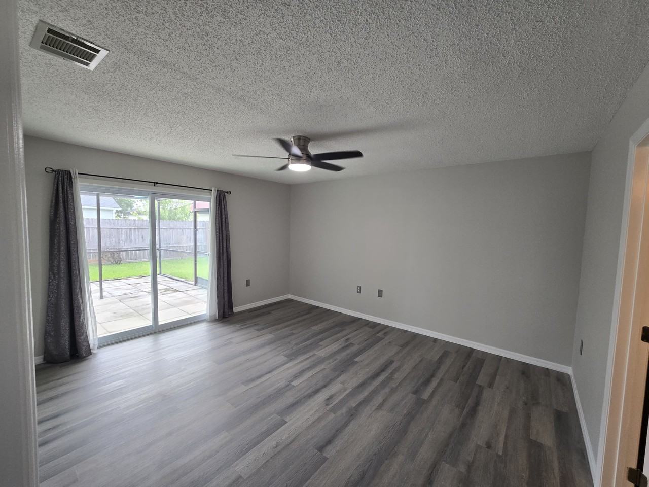 653 Koala Ct #NA - Photo 5 of 10