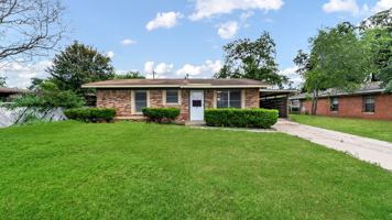 featured image of 218 E Villaret Blvd #NA