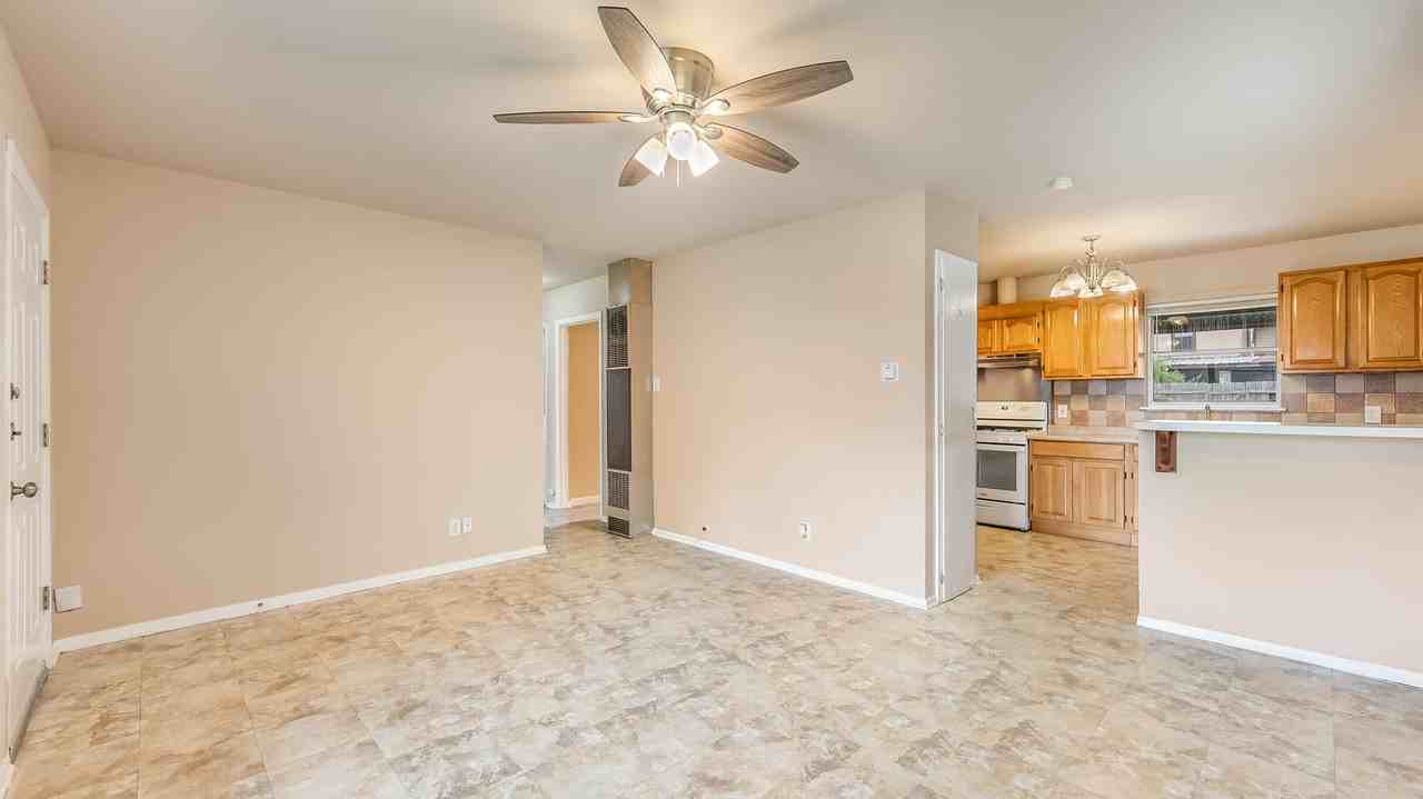 218 E Villaret Blvd #NA - Photo 5 of 20