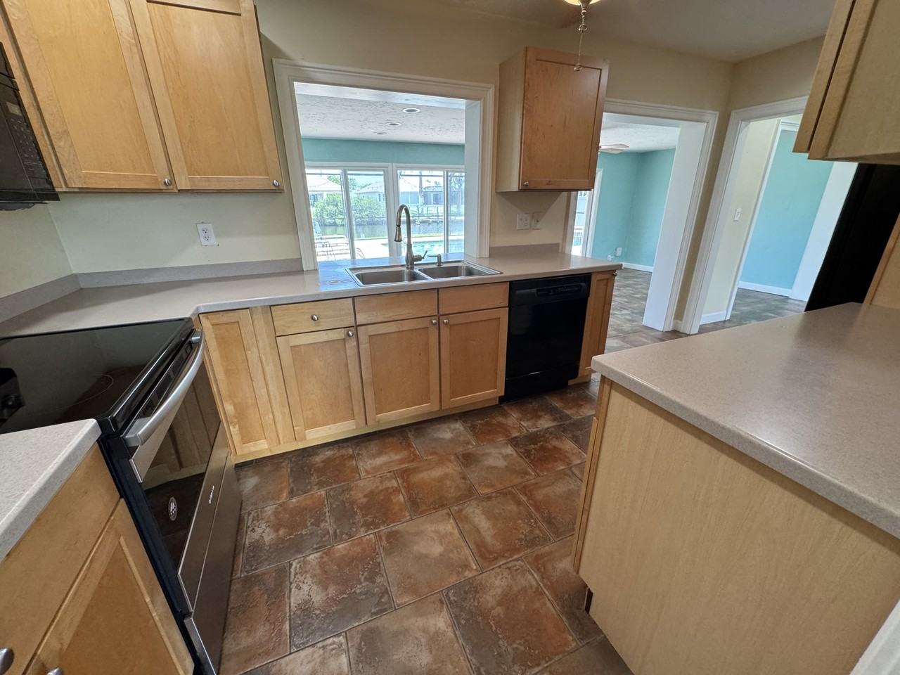 1508 Se 20th St #NA - Photo 3 of 18