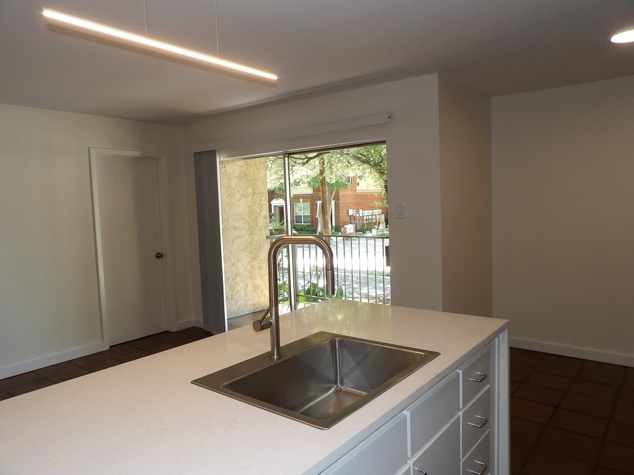 4432 Buena Vista St #102 - Photo 2 of 21