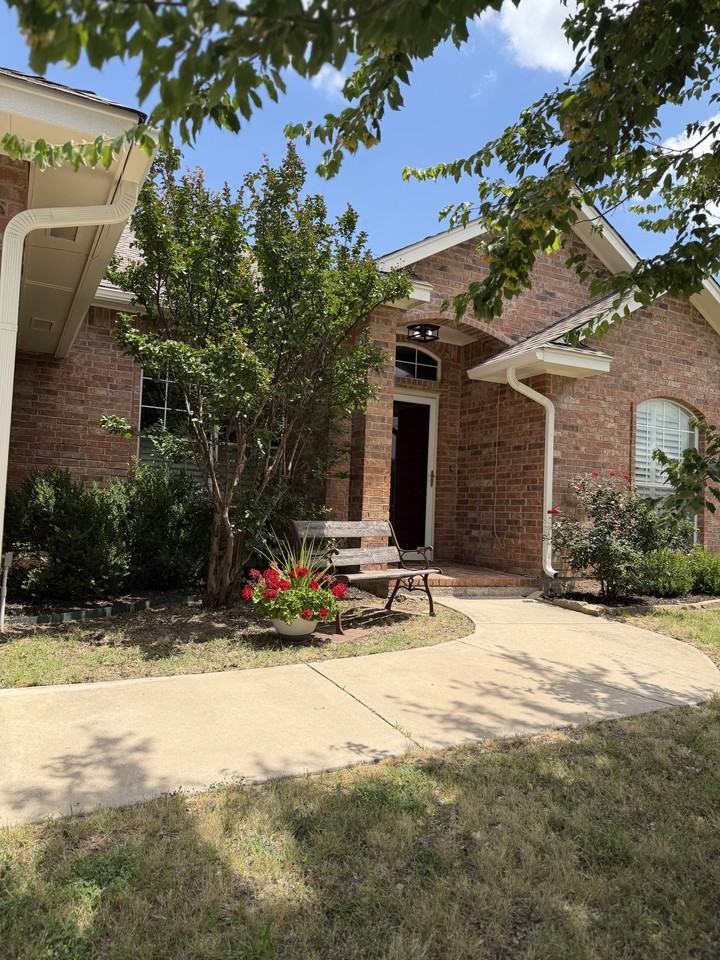 1301 Melisa Dr #NA - Photo 2 of 10