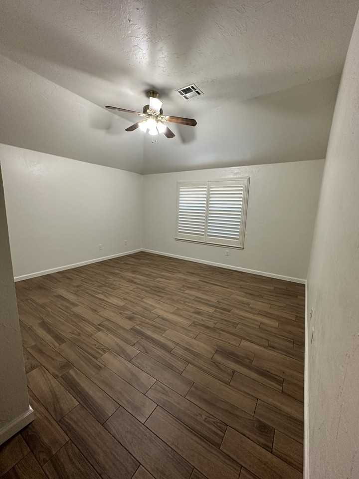 1301 Melisa Dr #NA - Photo 5 of 10