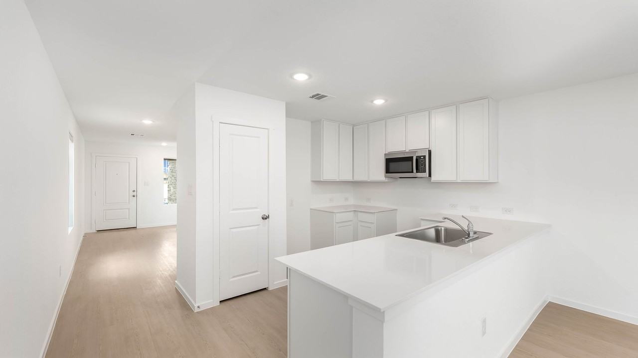 215 Zyra Ave #NA - Photo 5 of 14