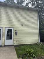 featured image of 529 Hoyt St #2