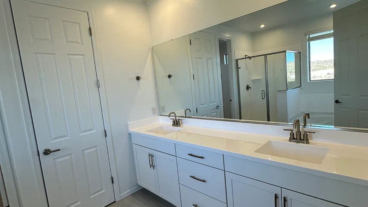 13412 W Eagle Feather Rd #NA - Photo 5 of 15