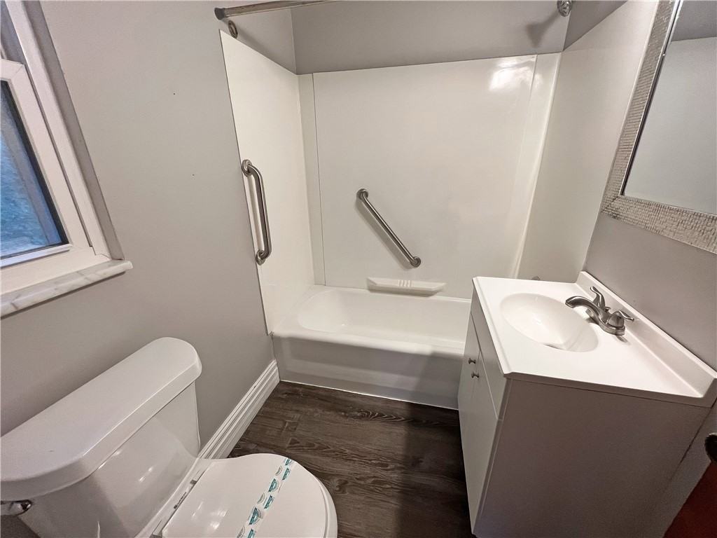 924 Brentview Rd #NA - Photo 5 of 11