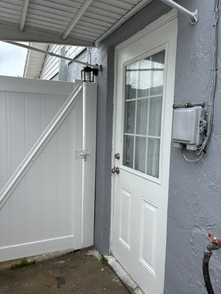 10010 Brunswick Ln #2 - Photo 2 of 13