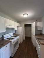 featured image of 40 Ferry St #4A