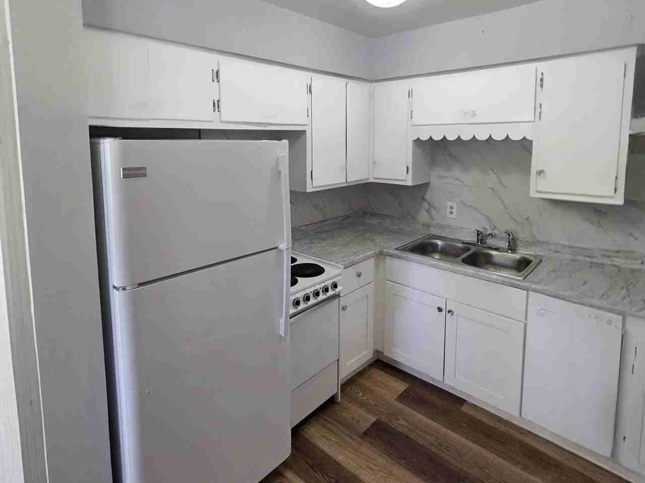 2252 Maple Ave #2254-1 - Photo 3 of 17