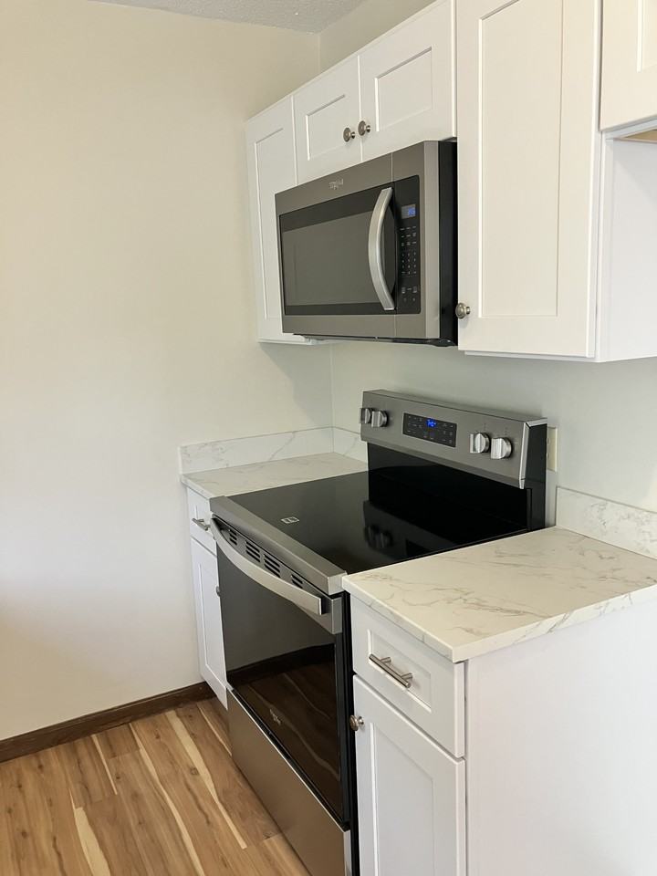 Leeside Ln #2 - Photo 5 of 15