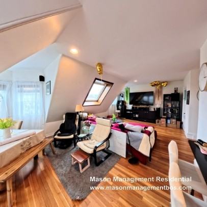 185 Davis Ave #8 - Photo 5 of 22
