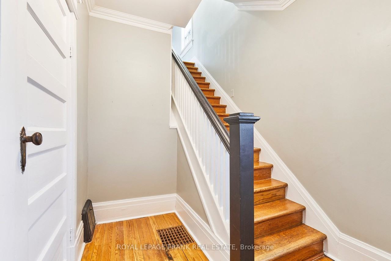 82 Nassau Street #1 - Photo 4 of 19
