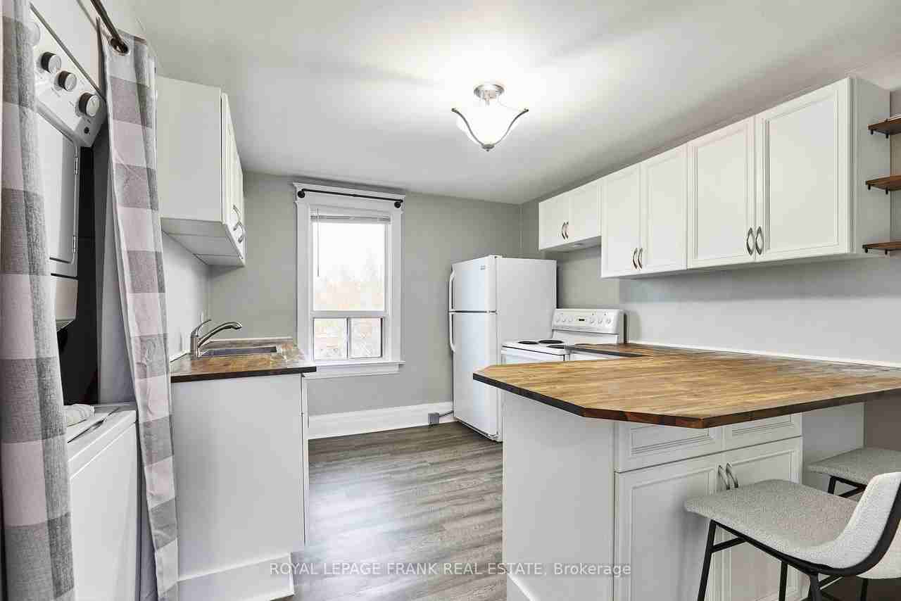 82 Nassau Street #1 - Photo 5 of 19