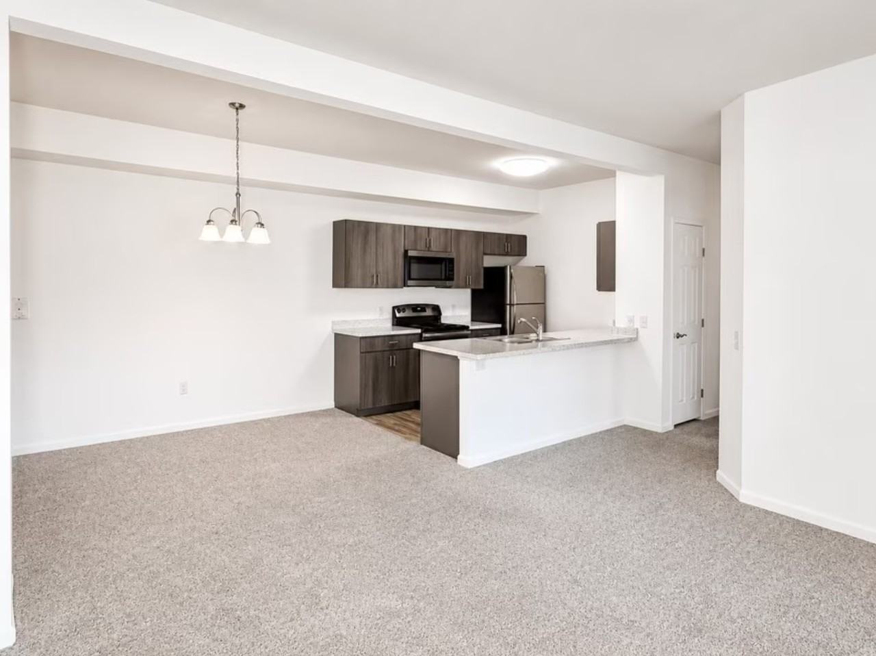 100 Gethings Cir #501-8 - Photo 6 of 17