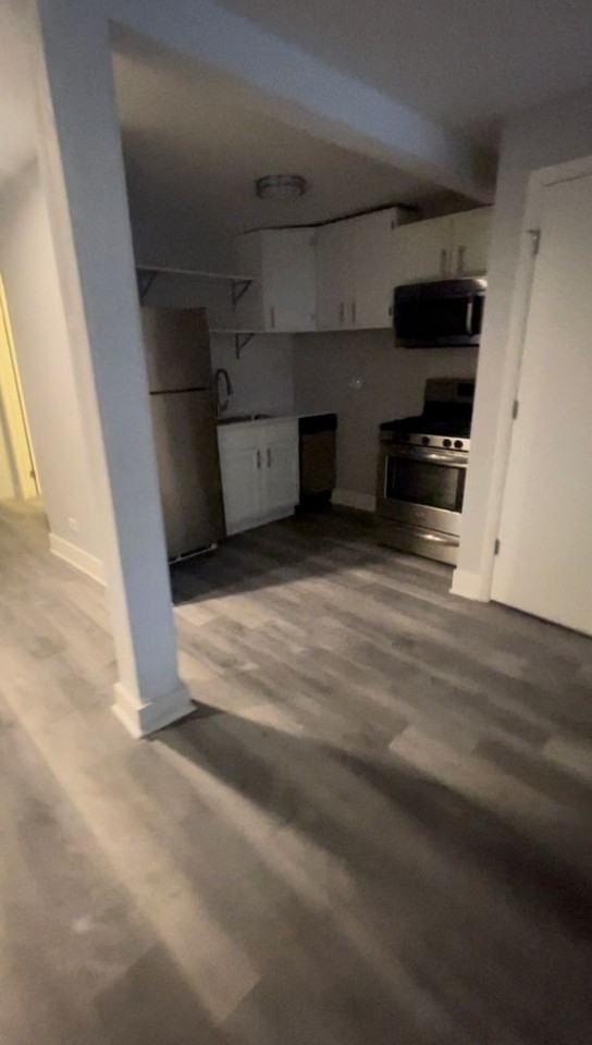 843 W Barry Ave Apt Gb - Photo 3 of 28