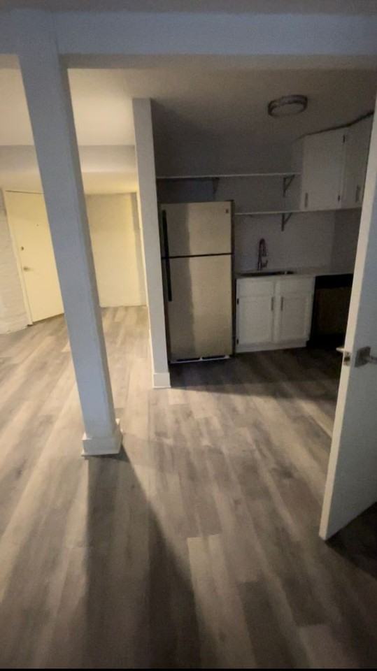 843 W Barry Ave Apt Gb - Photo 4 of 28