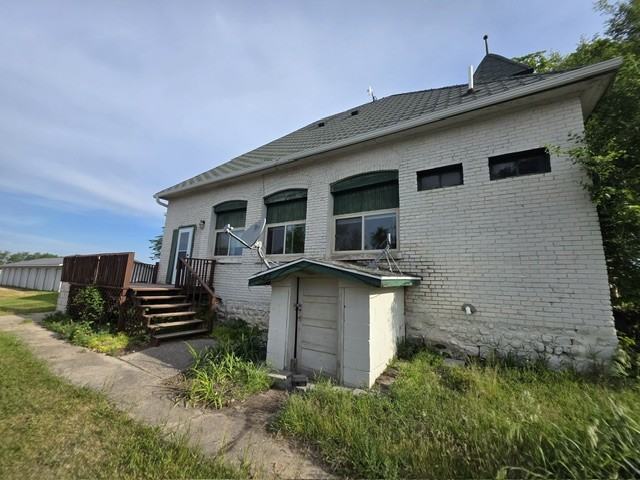 10561 N Loomis Rd #NA - Photo 2 of 11