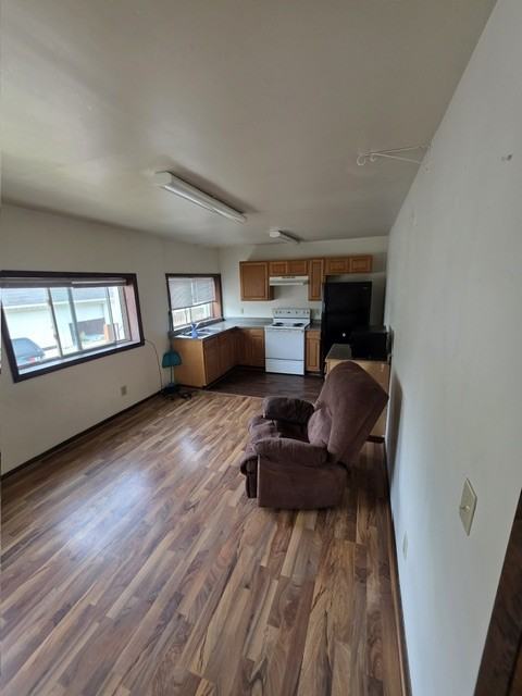 10561 N Loomis Rd #NA - Photo 6 of 11