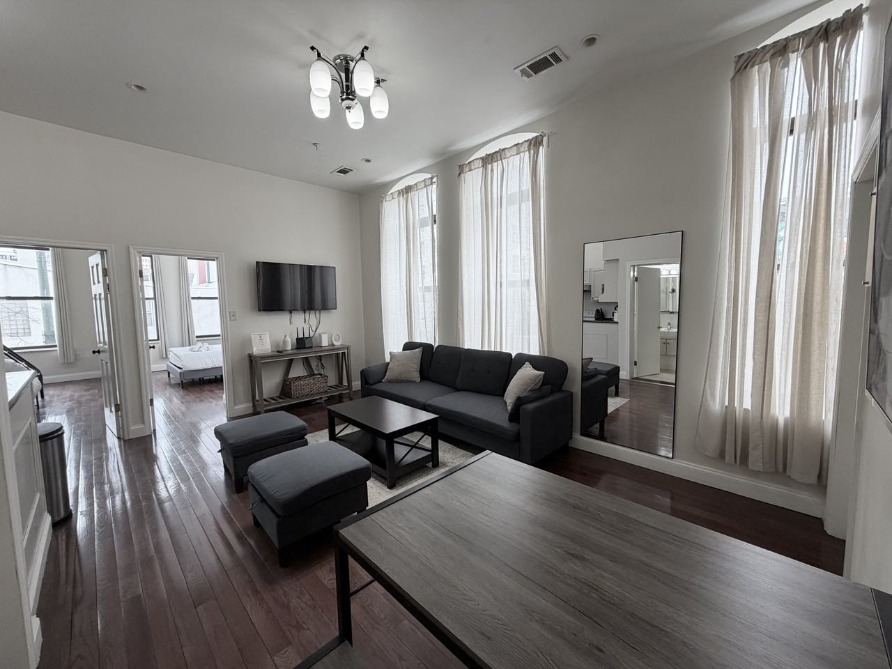 217 N 11th St #401 - Photo 3 of 16